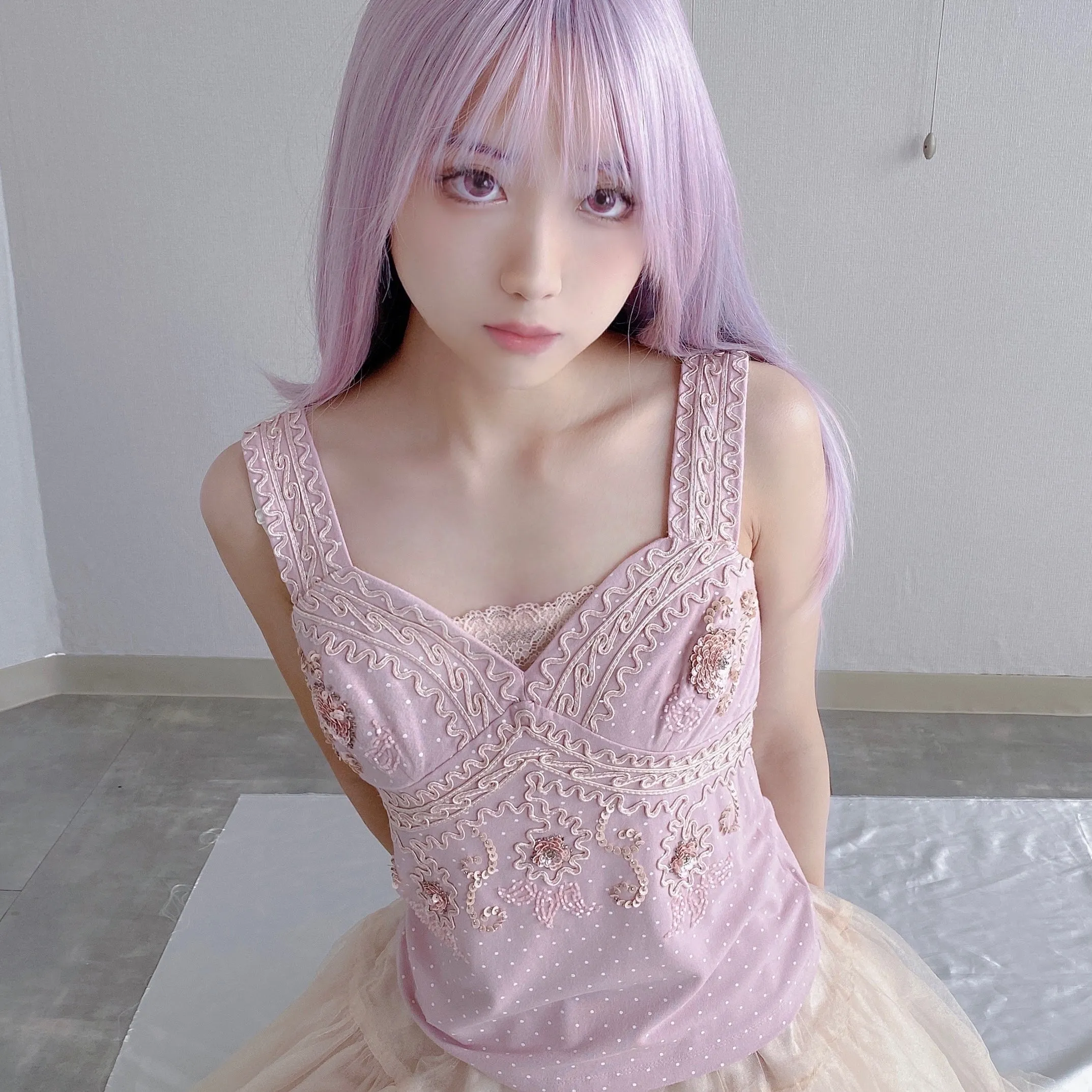 ୨୧ milky pink beads embroidery camisole ୨୧