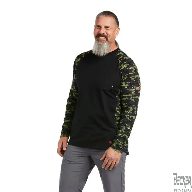 ARIAT - FR AC Stretch Camo Baseball T-Shirt. BLACK/LIME CAMO