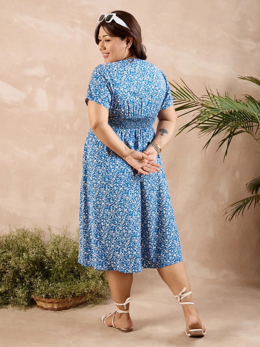 Berrylush Curve Women Blue & White Floral Printed V-Neck Short Sleeves Smocked Fit & Flare Midi Dress