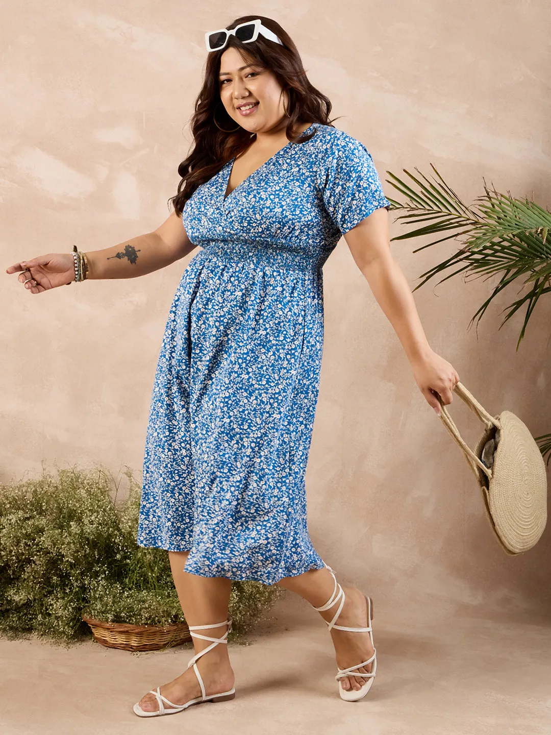 Berrylush Curve Women Blue & White Floral Printed V-Neck Short Sleeves Smocked Fit & Flare Midi Dress