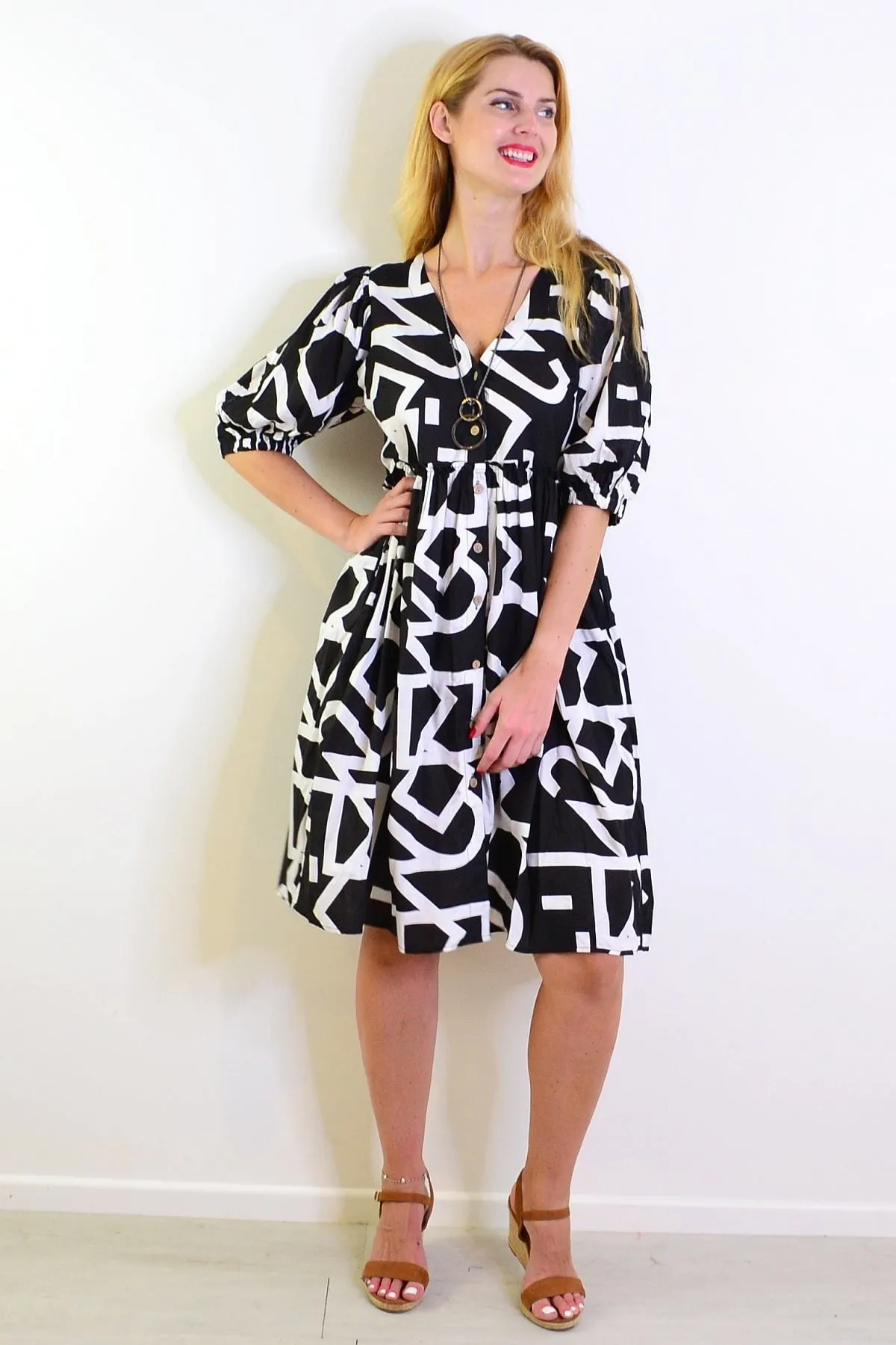 Black White Front Button Up Tunic Dress