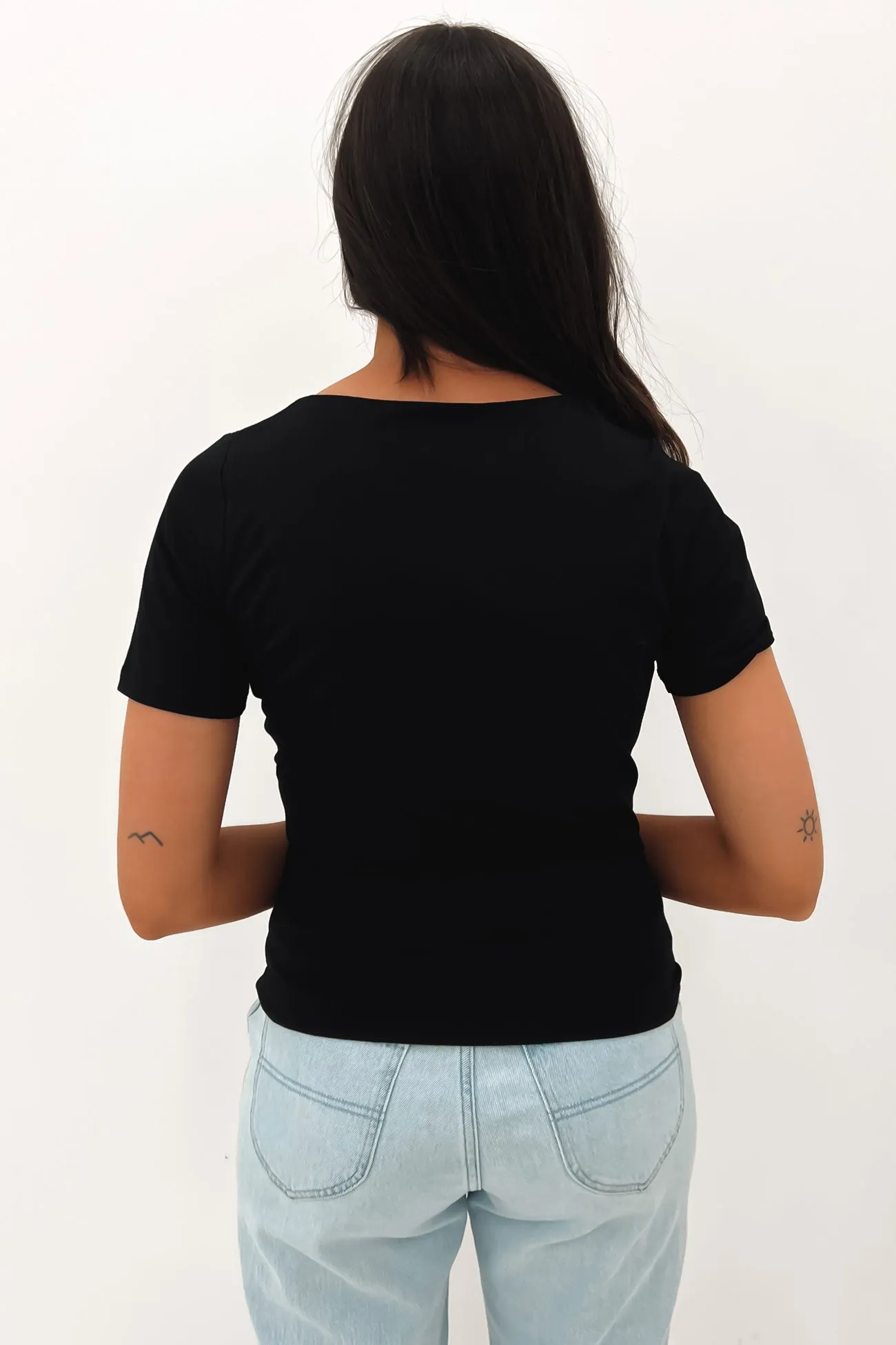 Claire V Neck Tee Black