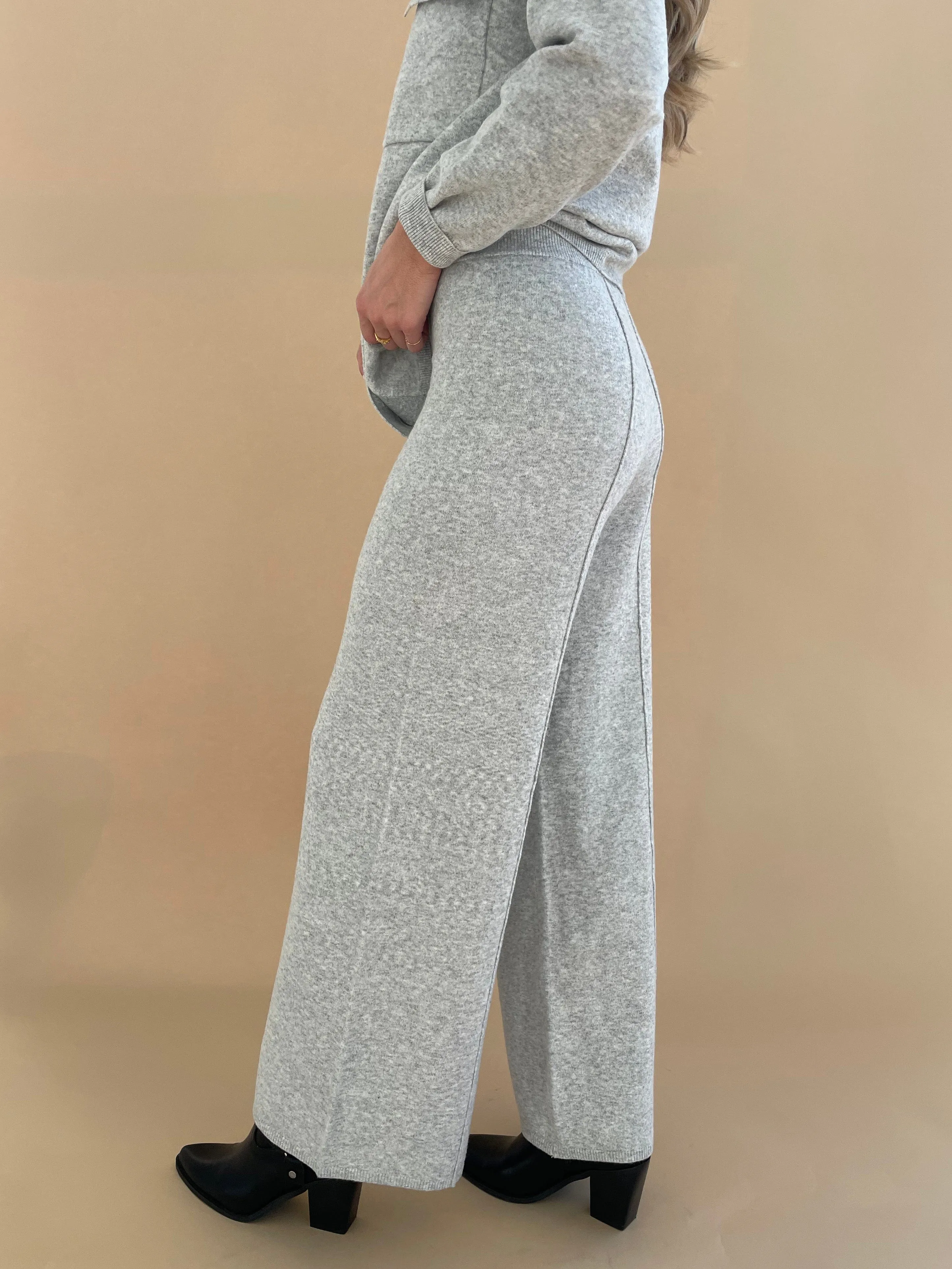 Comfort Class Knit Pants