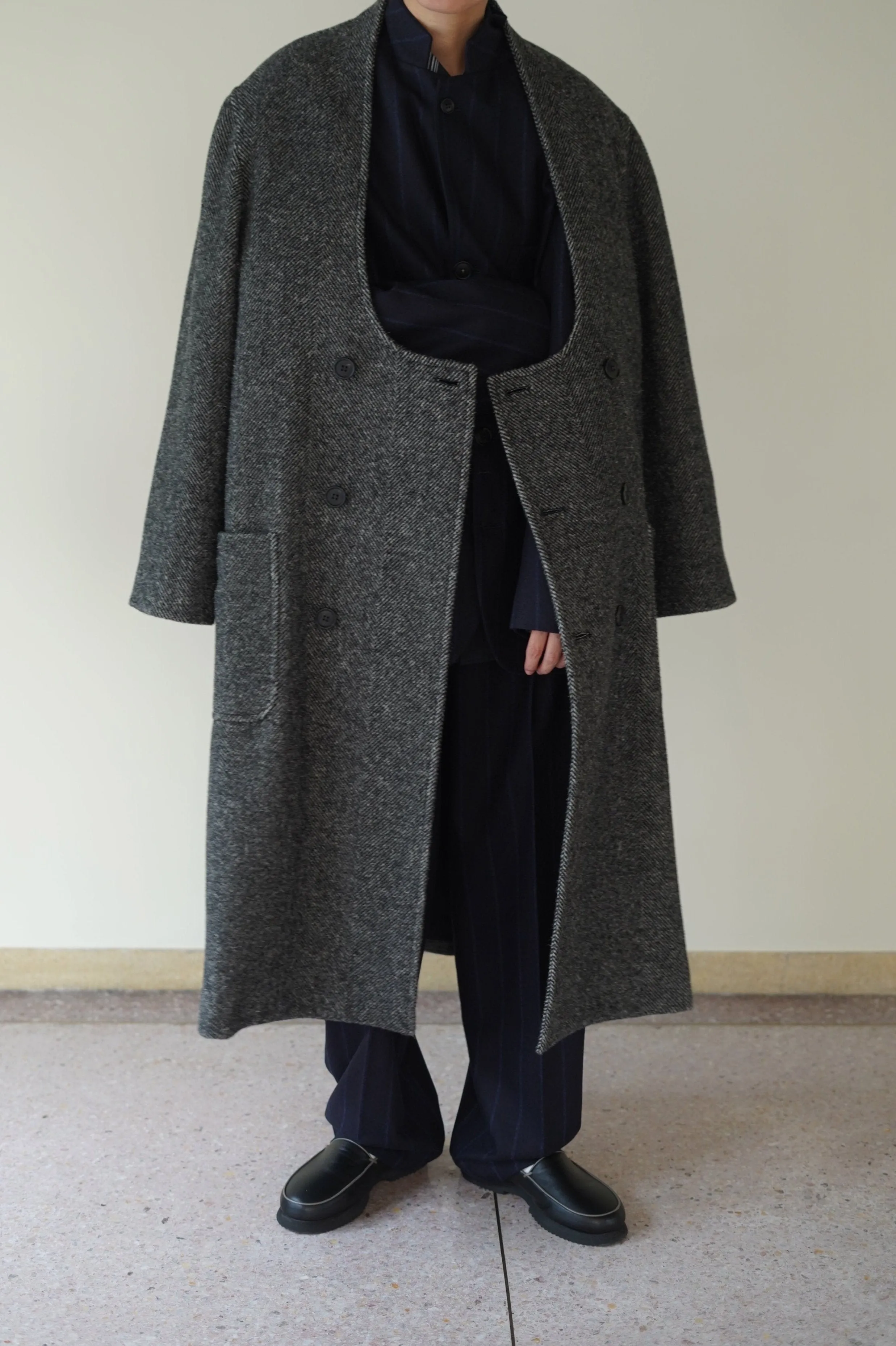 CRISTASEYA<br>COLLARLESS OVERSIZED COAT