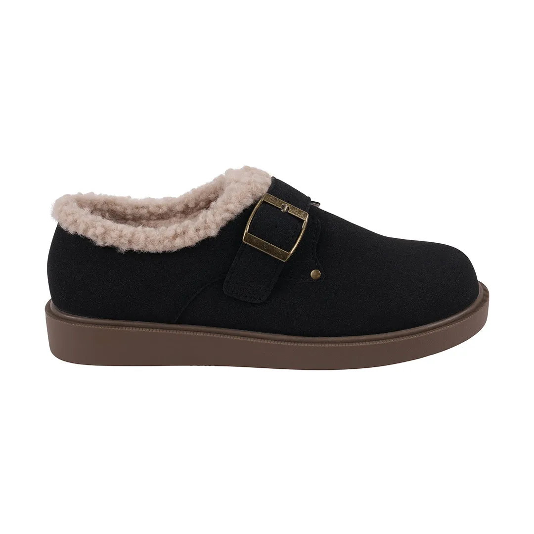 Ezra Black Slip-Ons: Cozy & Stylish Autumn Footwear