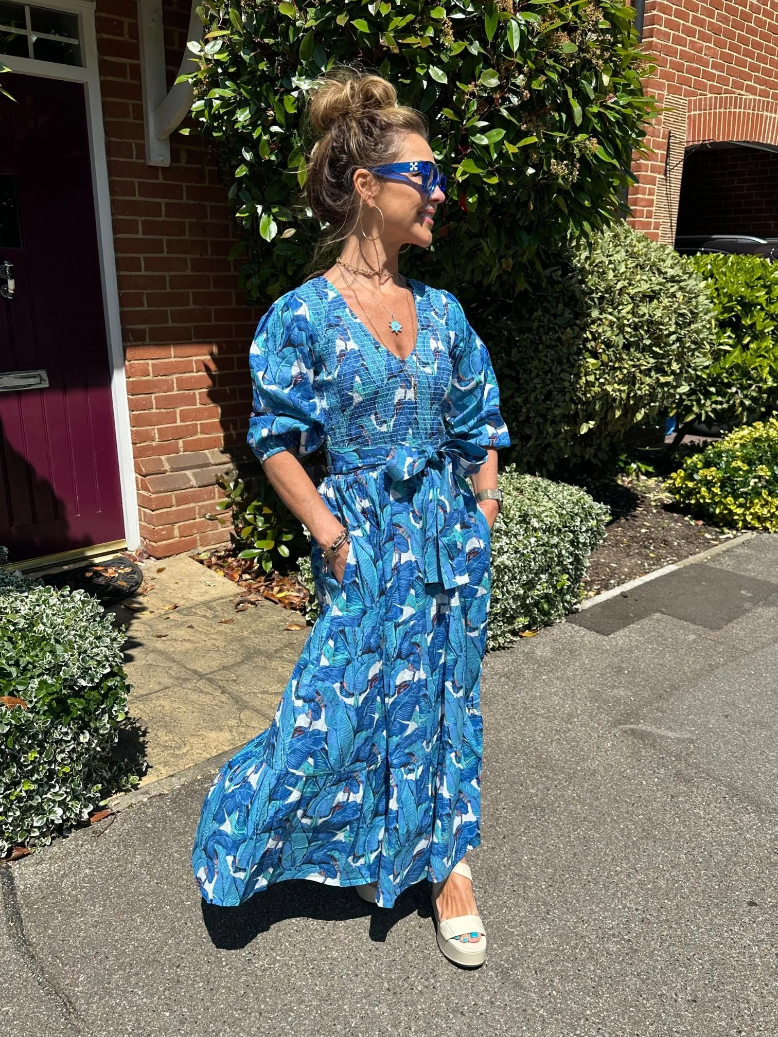 ‘GRACE V-DRESS’ IN BLUE BANANA LEAF (MIDI)