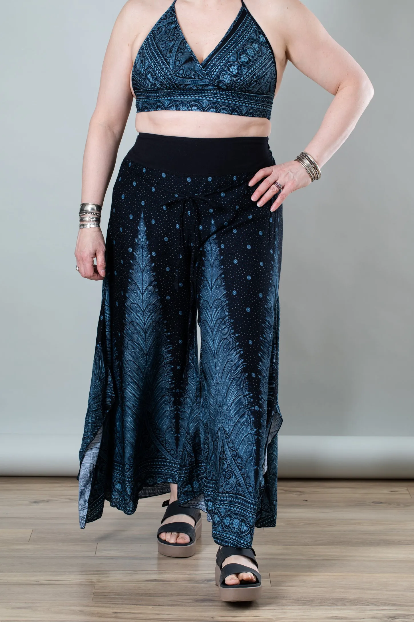 Harmony Feather Print Gaucho Pants