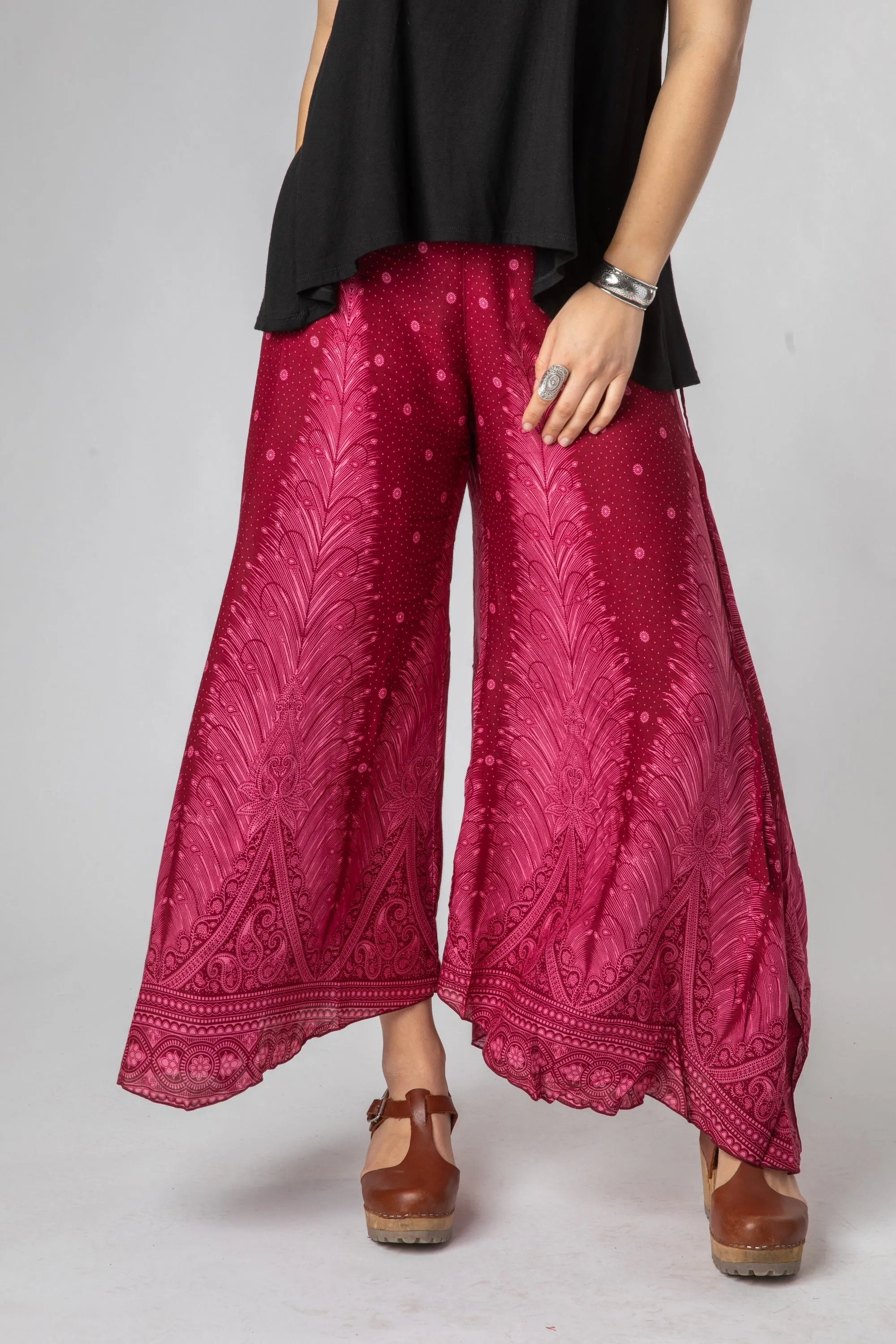 Harmony Feather Print Gaucho Pants