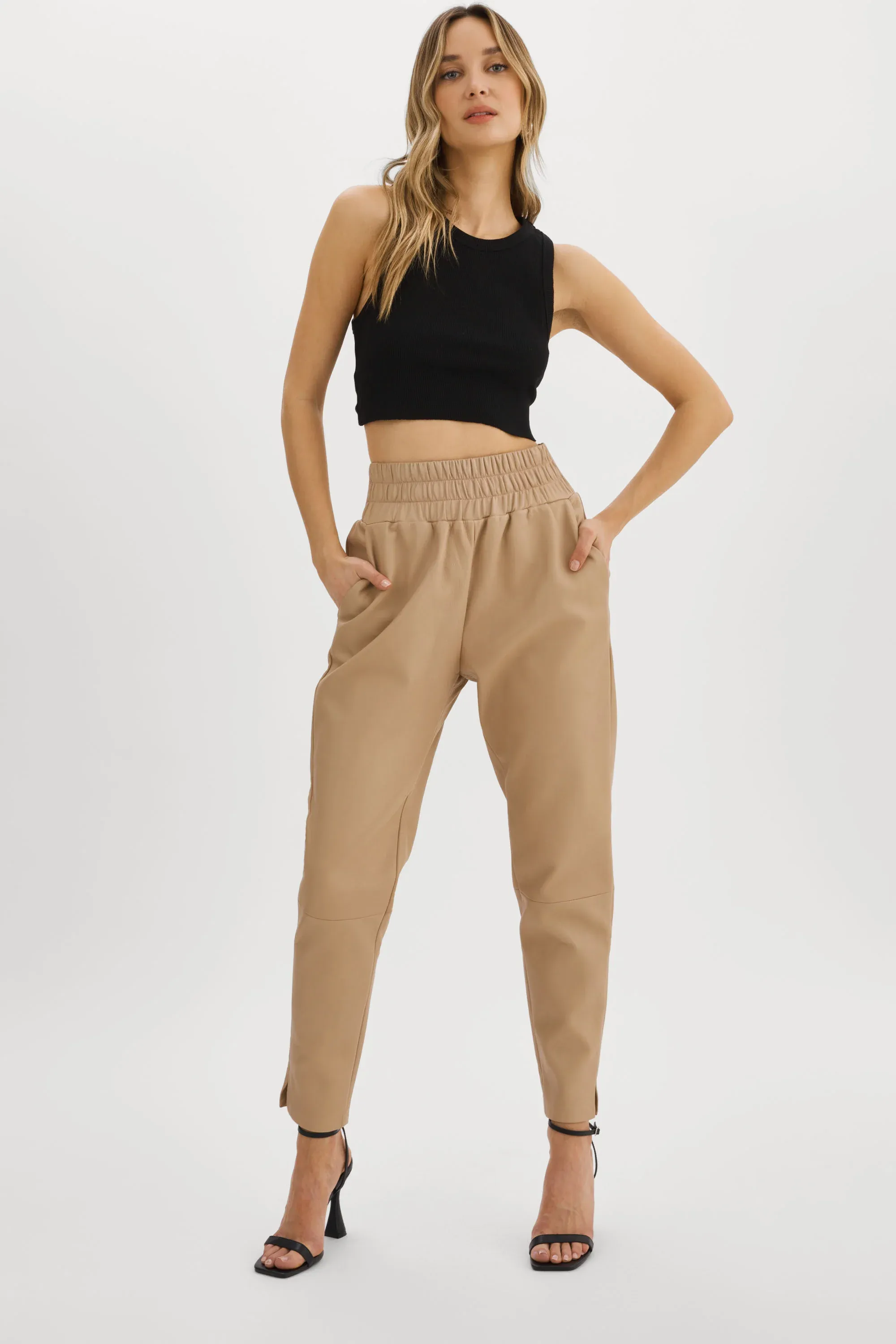 LAMARQUE - Nineta Jogger in Wheat