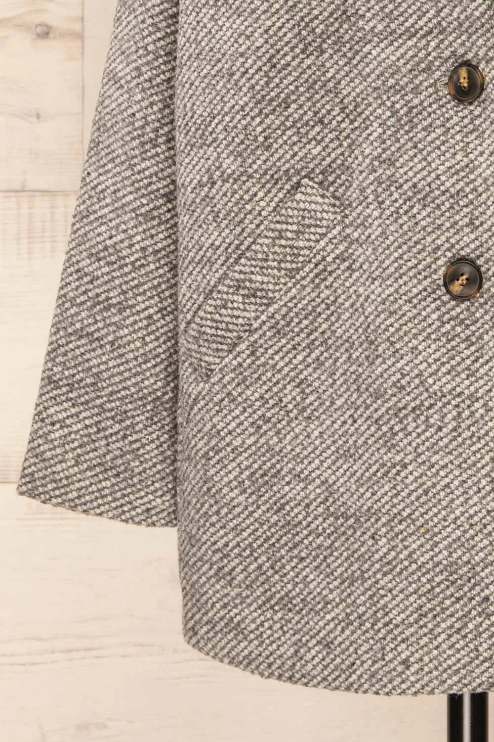 Nowskie Grey | Short Coat w/ Buttons