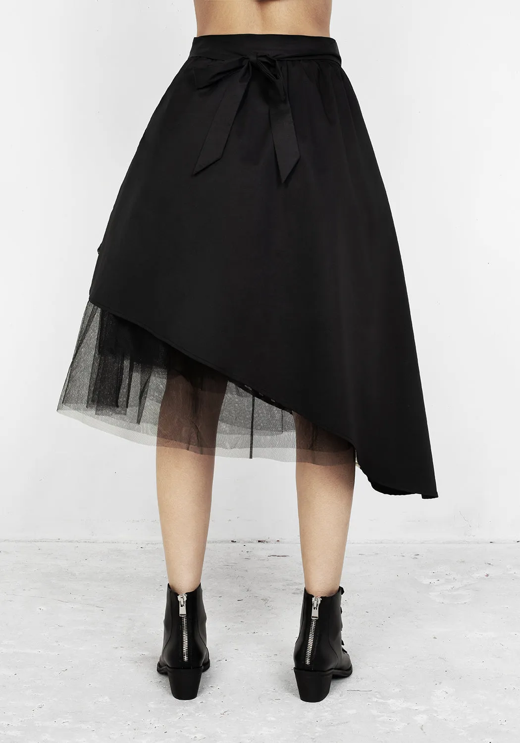 PARANORMAL ASYMMETRIC MIDI SKIRT