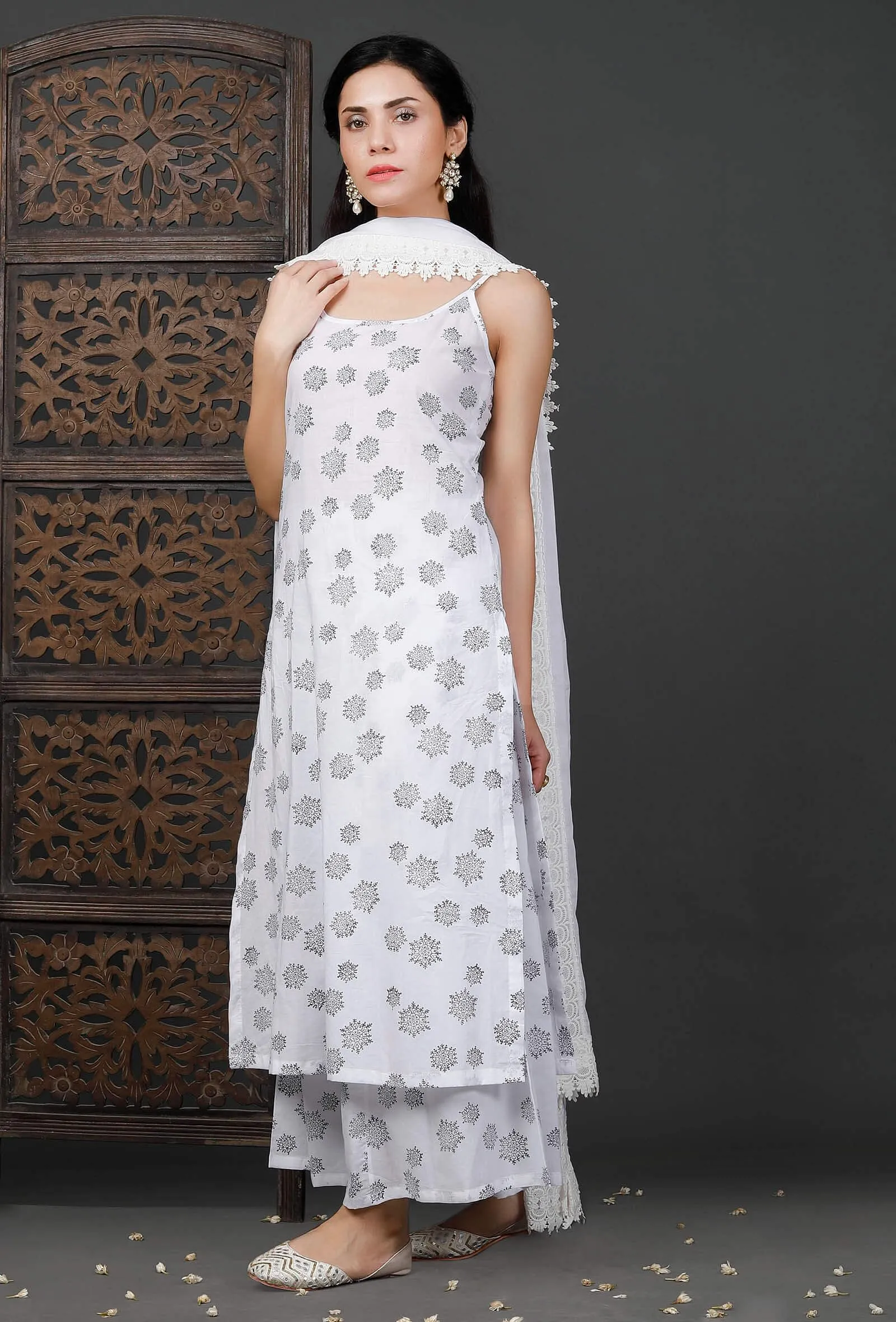 Set Of 3: Printed White Kurta, Culottes And White Cotton Dupatta