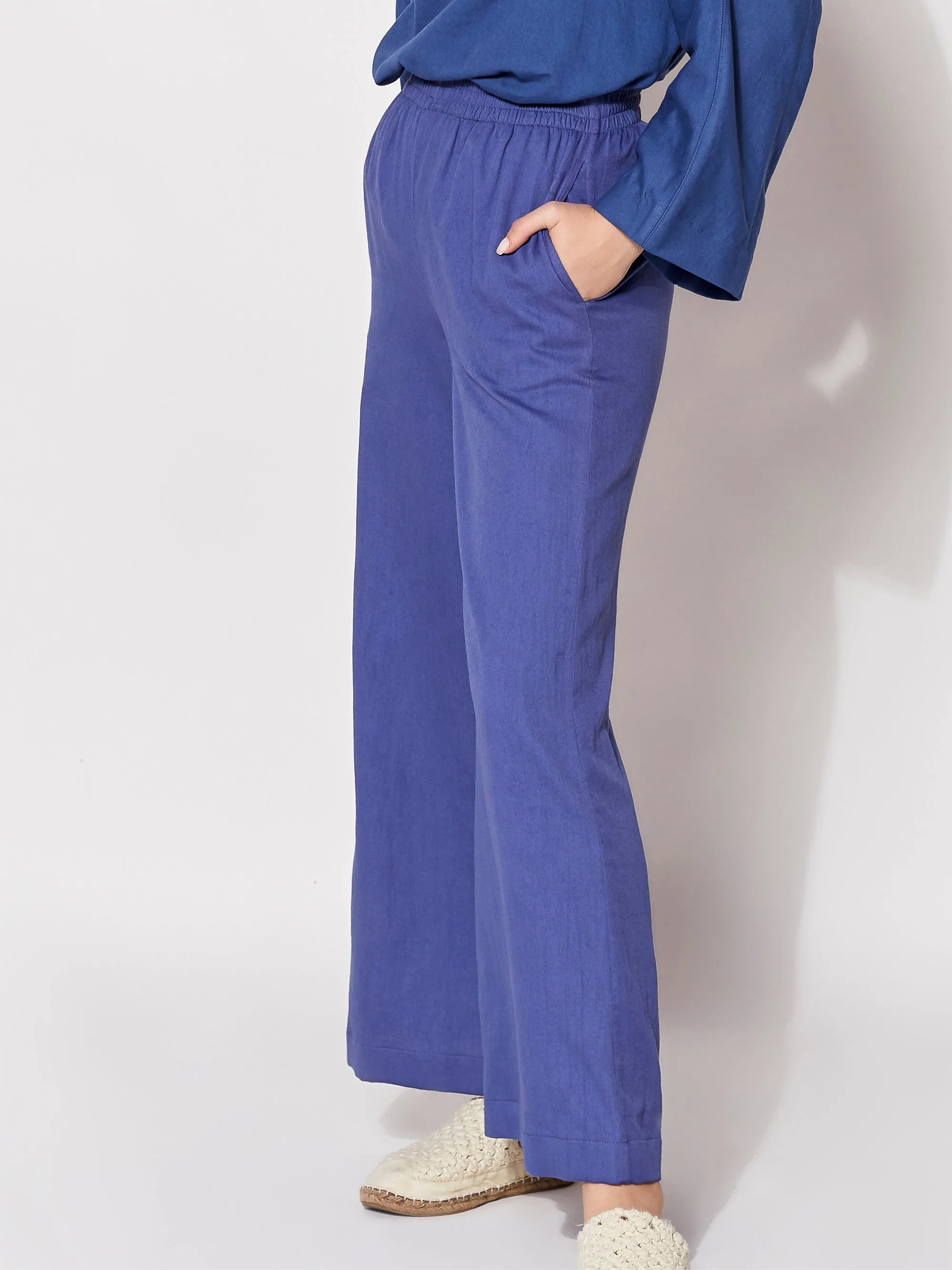 Sustainable Organic Darya Wide-Leg Flared Pants