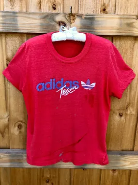 VINTAGE: Red Adidas T-Shirt