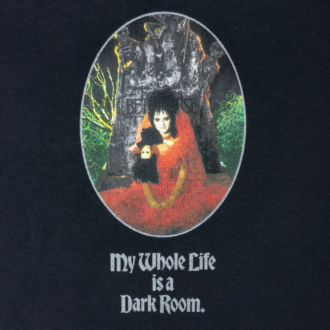 WELCOME x BEETLEJUICE- DARK ROOM T SHIRT BLACK